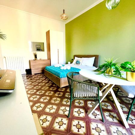 Charming Rooms Loreto 8 Milan Luaran gambar